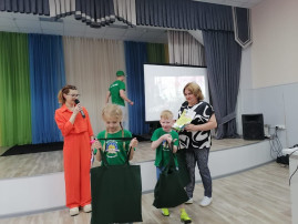 Награждение победителей межмуниципального конкурса "Береги планету Земля" Награждение победителей межмуниципального конкурса "Береги планету Земля".